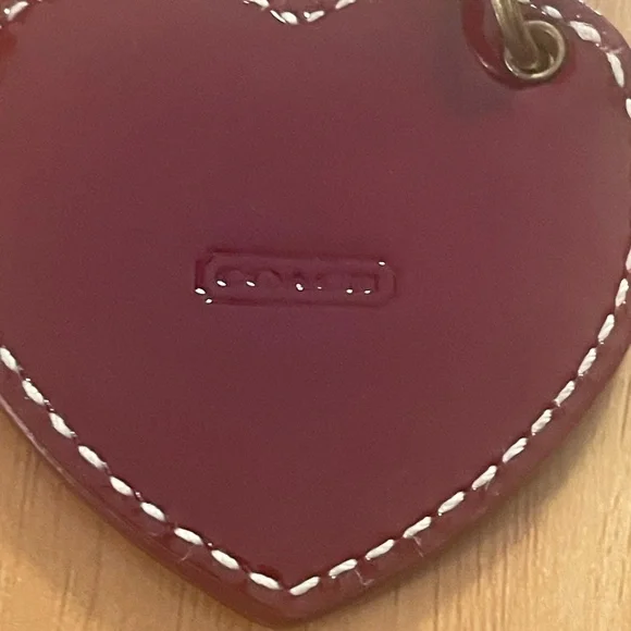 Vintage Coach Gold and Purple Heart Clip Small Picture Holder - Picture 11 of 16